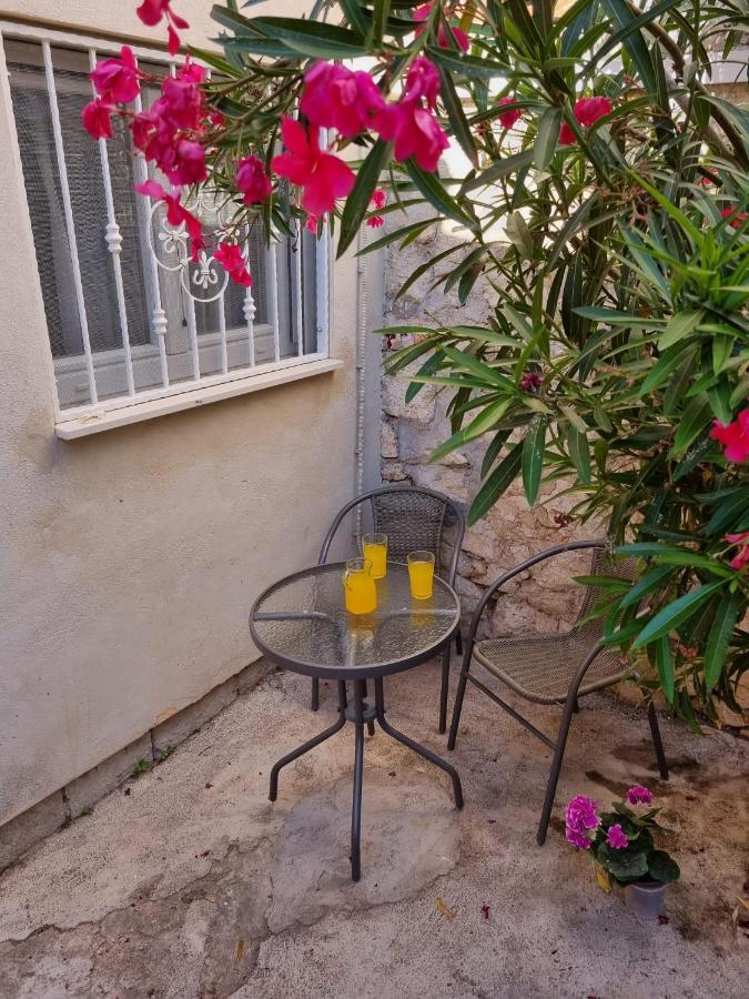 Oleander Apartments Σπλιτ Εξωτερικό φωτογραφία